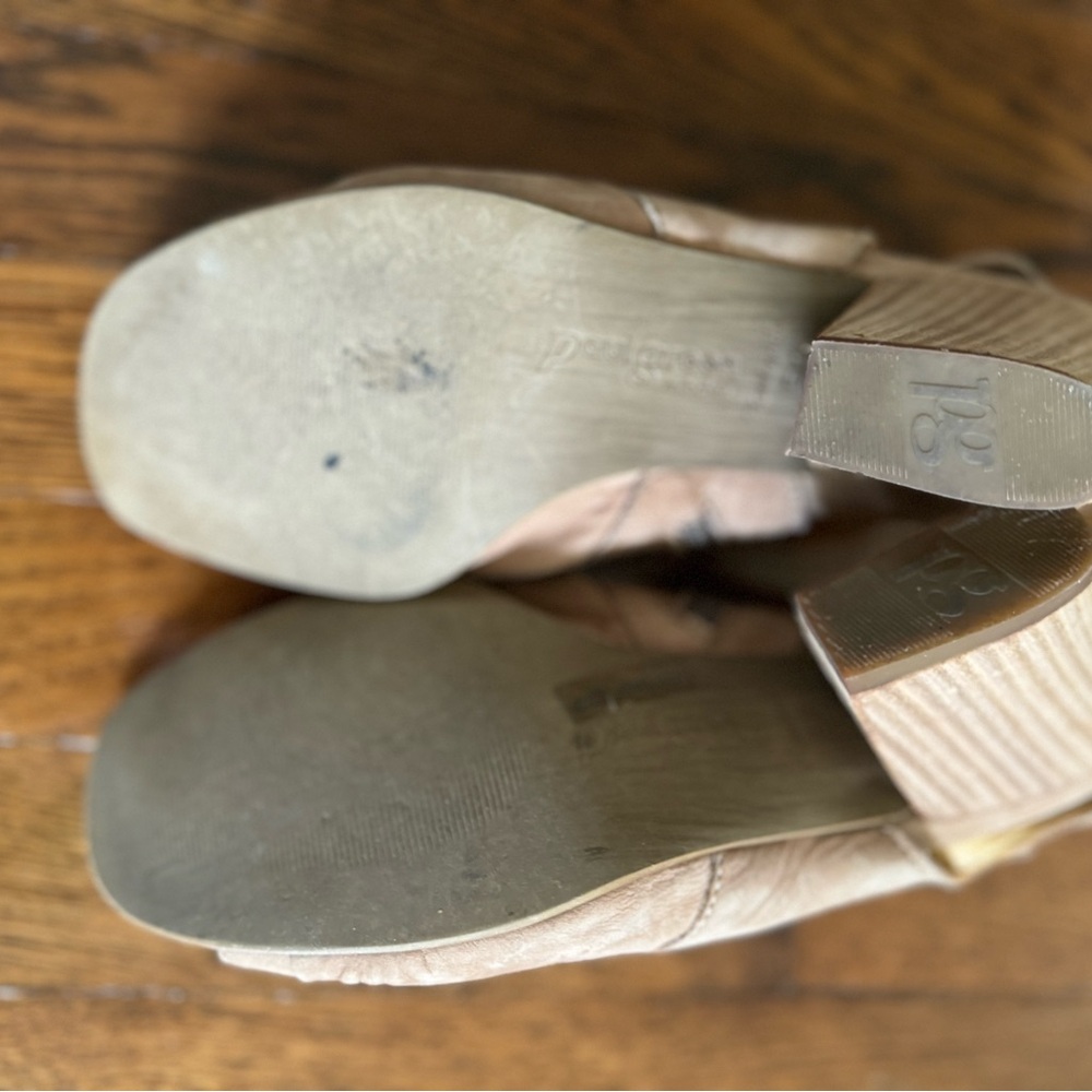 Paul Green Sandals size 39 (EU) 8 (US) women